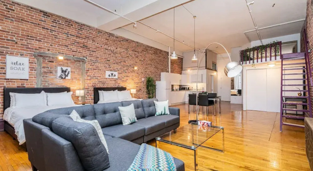 Апартаменты Old Port Montreal Business Apartments