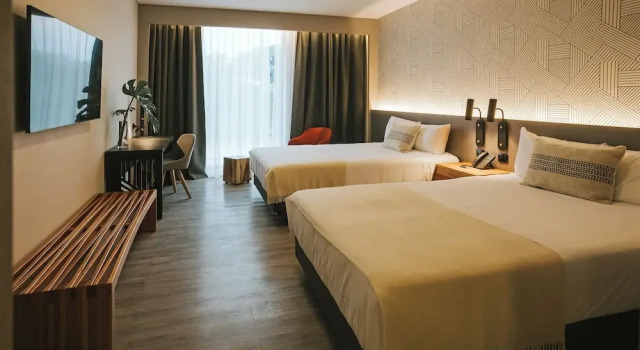 Двухместный номер Superior Howard Johnson Plaza La Ribera