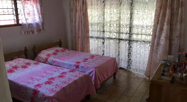 Коттедж с видом на океан Tradewinds Lodge