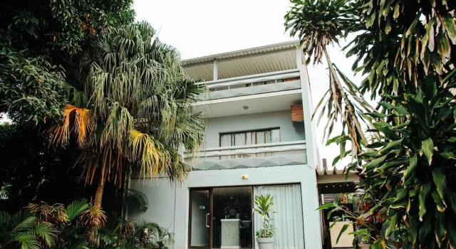 Joli Guesthouse, Κράτηση Ξενοδοχείο Sommerschield 