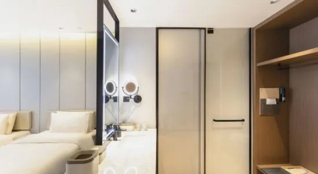Номер Standard Atour Hotel Zhengzhou East Station Longzi Lake