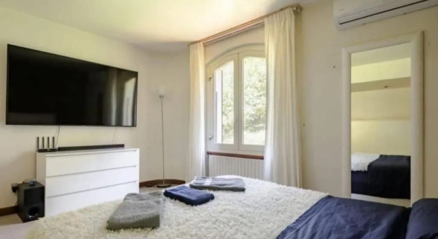 Villa di Lusso con Piscina Privata, Book Villa Vaiano Tuscany