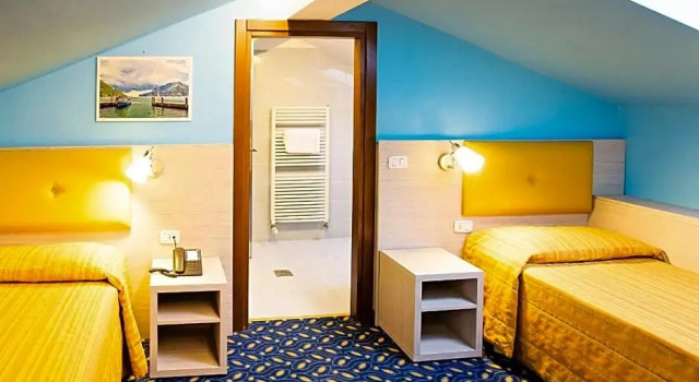 Четырёхместный номер Standard Мансарда Lake Hotel Benaco