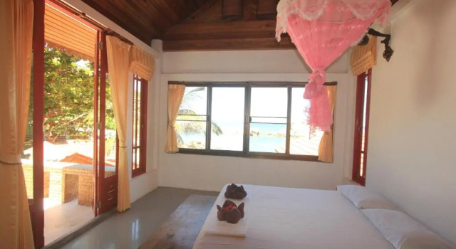 Двухместный номер Standard с балконом и с красивым видом из окна Mountain Reef Beach Resort