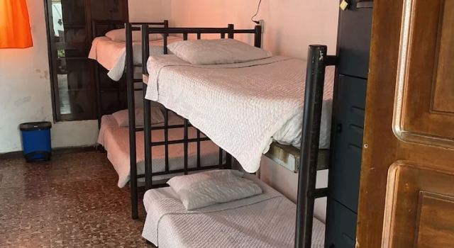 Номер Economy Feathers Hotel & Lounge
