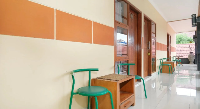 Ndalem Pundhi Maguwoharjo RedPartner, Book Hotel Depok 
