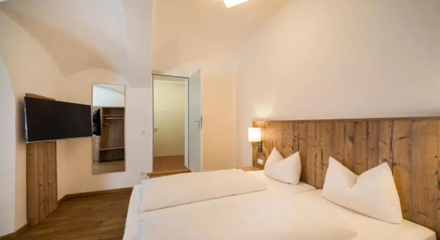 Четырёхместный номер Standard Hotel Hölzer Bräu by Lehmann Hotels
