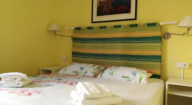 Apartamento PEPE Complejo LAS OLAS, Забронировать Апартаменты/квартира Отели Плайя дель Инглес с парковкой, рядом с Экуменический храм Эль-Сальвадор, Парковка