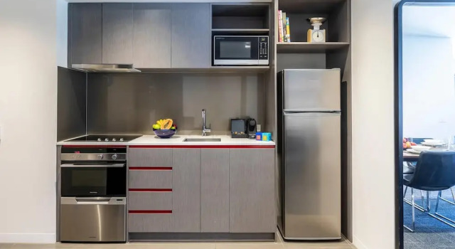 Номер Standard с 2 комнатами с балконом MainStay Suites Abbotsford