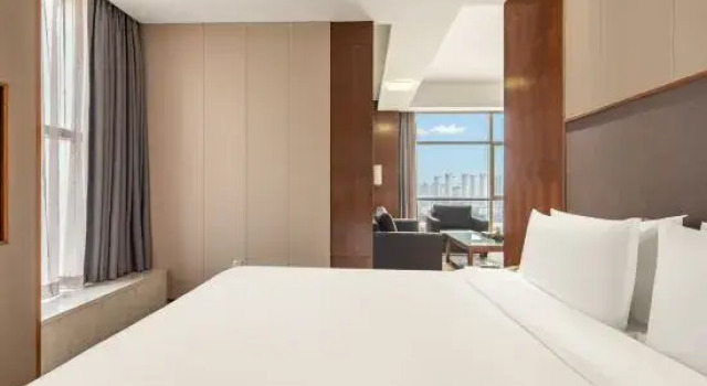 Люкс Business Ronghai Dream Hotel
