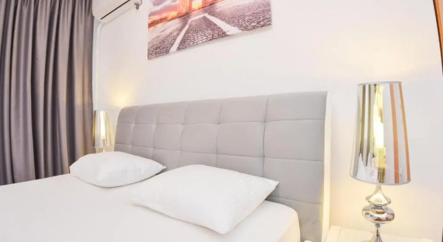 University Square Apartment, Забронировать Апартаменты/квартира Сектор 3 Бухарест, рядом с Музей коллекций произведений искусства