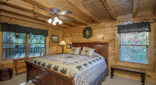 Номер Standard ER244 - Black Hawk Hideaway Great Location - Close To Town! 2 Bedroom Cabin by RedAwning