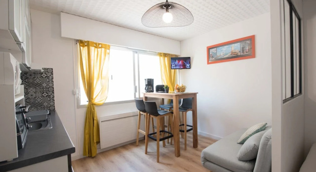 Sleep in les Sables