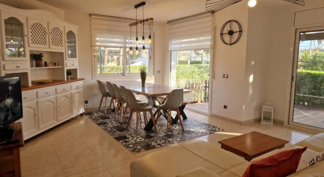 Riumar "Primavera", 50m to beach, private pool, On-Site-Service, dog beach