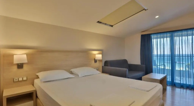 Номер Deluxe Alarzo Rooms