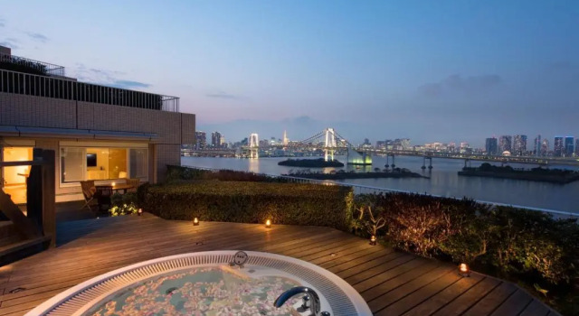 Двухместный люкс с террасой Executive Hilton Tokyo Odaiba