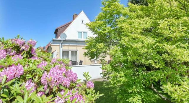 Ferienhaus Marle - Kemnitz, Забронировать Отель Отели Даме 3 звезды, рядом с Пляж Даме, 3*