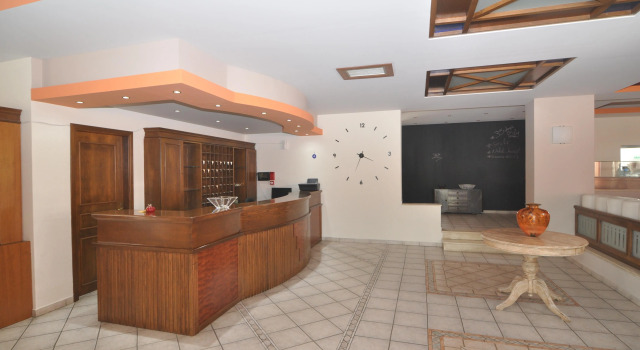 Nefeli Hotel, Забронировать Отель Отели и гостиницы Лампи, Отель