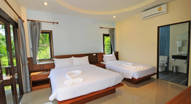 Phatcharee Resort, Забронировать Курортный отель Отели Ко-Пханган 3 звезды, рядом с Черная луна, Баан Тай, 3*