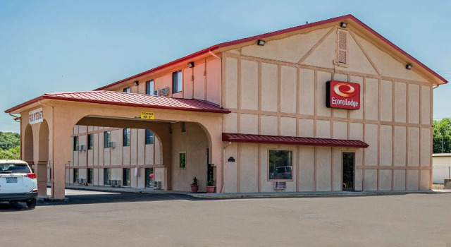 Номер Standard Econo Lodge Junction City I-70 Near Fort Riley