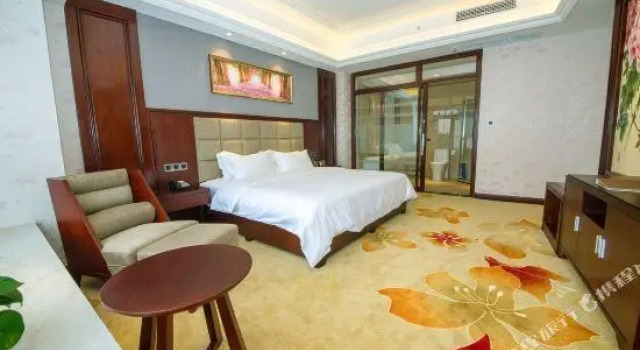 Suite Deluxe Yuhe Hotel