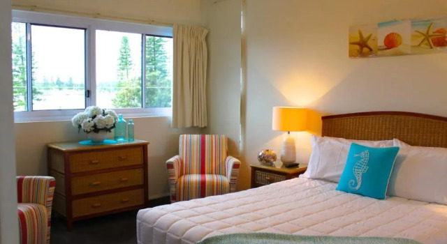 Апартаменты Deluxe Sunrise Apartments Tuncurry