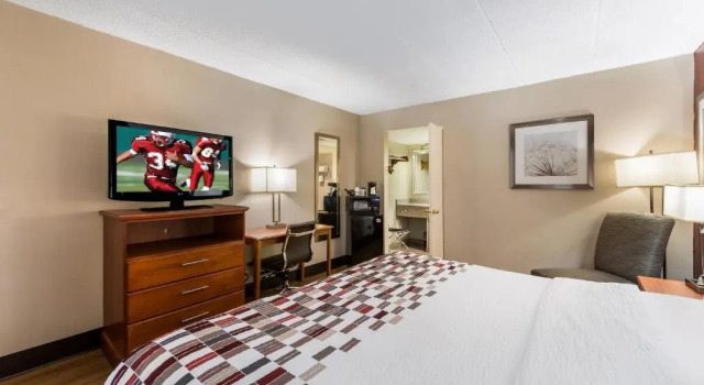 Номер Superior Red Roof Inn Morton Grove