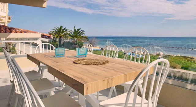 Апартаменты с видом на море Sea Front Zante Apartments