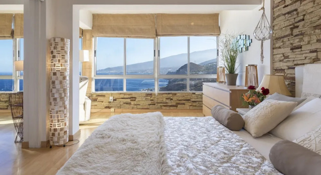 HomeLike Panoramic Sea Views Loft Wifi, Buchen Sie Hotel El Rosario Teneriffa