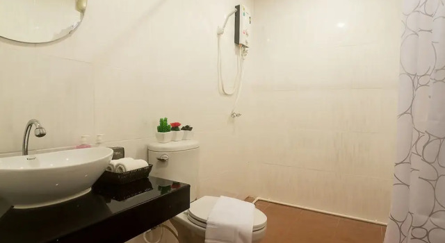 Двухместный номер Economy Green Leaf Hostel