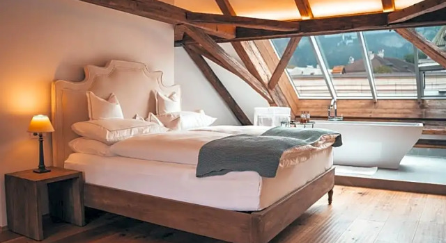 Люкс Superior Goldener Engl Altstadthotel