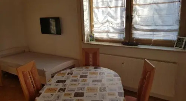 Apartment am Riegelberg, Varaa Huoneisto Hotellit Baijeri pysäköinnillä, Pysäköinti