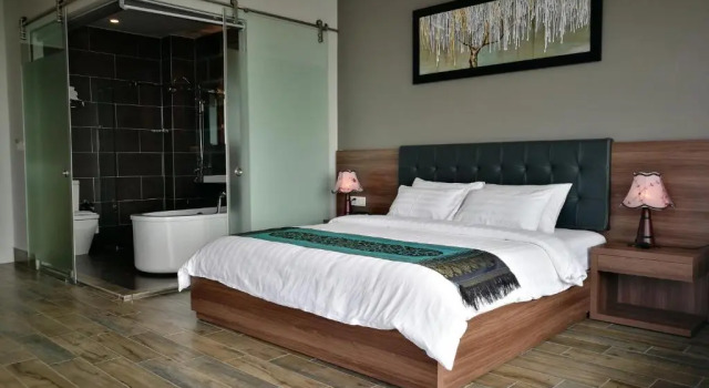 Люкс Отель Kep Bay Hotel & Resort