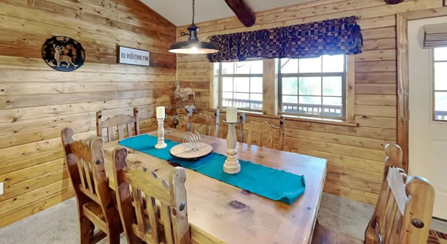 Коттедж 4 Bears 1 Cave by Ryson Vacation Rentals