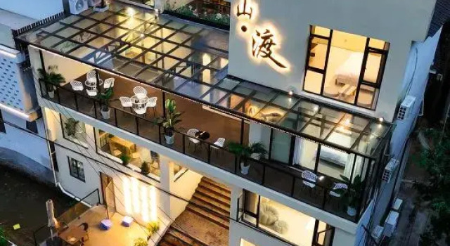 Half Mountain Crossing, River Tracing, Cliff Facing, Beautiful Accommodation, Rezerwuj Hotel Xuancheng Anhui