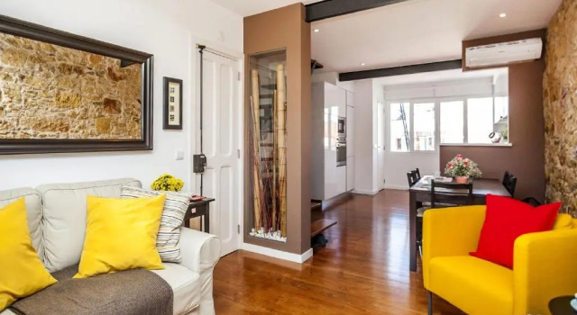 Апартаменты Calado Apartments