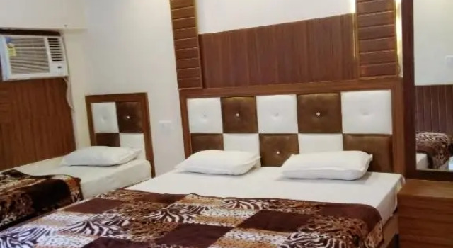 Номер Standard Hotel Revoli Amritsar