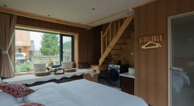 Люкс Hemu Mansen Homestay