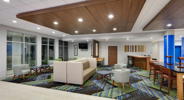 Holiday Inn Express & Suites DALLAS PARK CENTRAL NORTHEAST by IHG, Забронировать Отель Даллас Dallas - Fort Worth Metropolitan Area