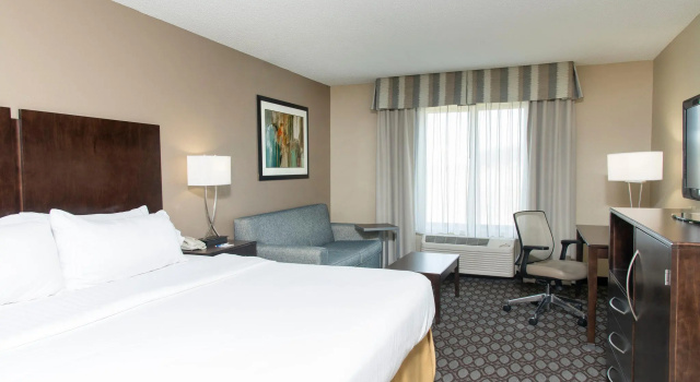 Двухместный люкс Holiday Inn Express Gas City by IHG