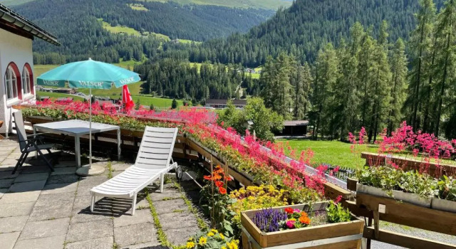 Апартаменты BnB Guesthouse Lusi