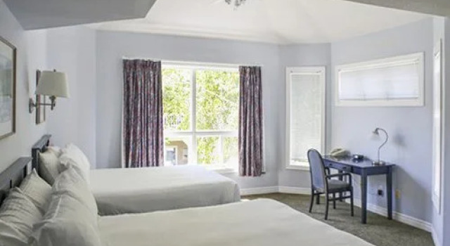 Law Cranberry Resort Limited, Collingwood, Canada, Забронировать Курортный отель Отели Коллингвуд с бассейном, Бассейн