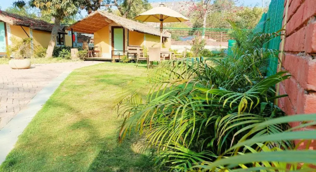 Pandu Pokhar Eco Adventure Resort, Rezerwuj Ośrodek wypoczynkowy Rajgir Bihar