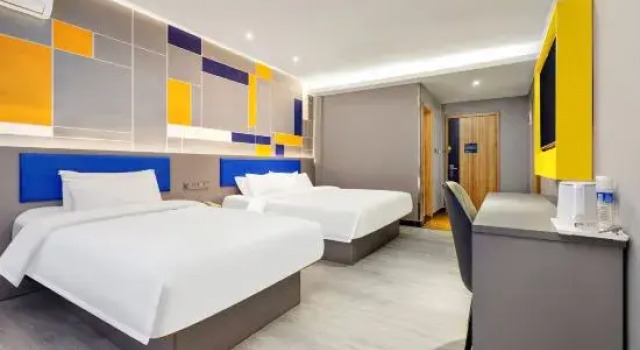 Люкс Deluxe 7Days Inn Hotel (Chengde Longhua Xingzhou Road)