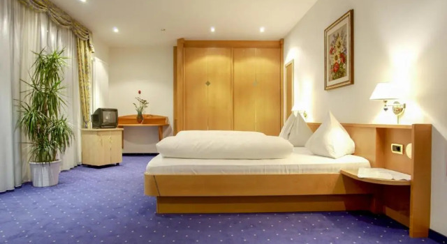 Люкс Hotel Garni Günther
