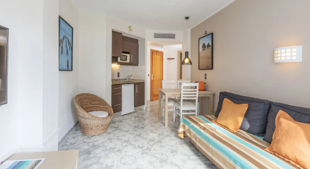 Apartamentos Caprice Playa de Alcudia, Book Apartment Apartments in Alcudia, Apartment