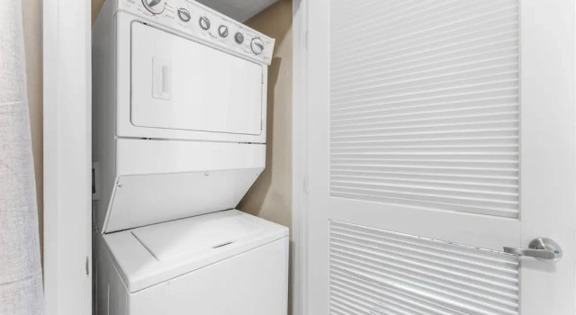 Коттедж Fun Soco 1BR King Suite w Gympickleballlaundry