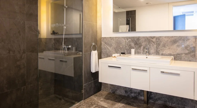 Номер Deluxe Пентхаус с балконом и с видом на море Апарт-отель Ando Living Taksim Gumussuyu