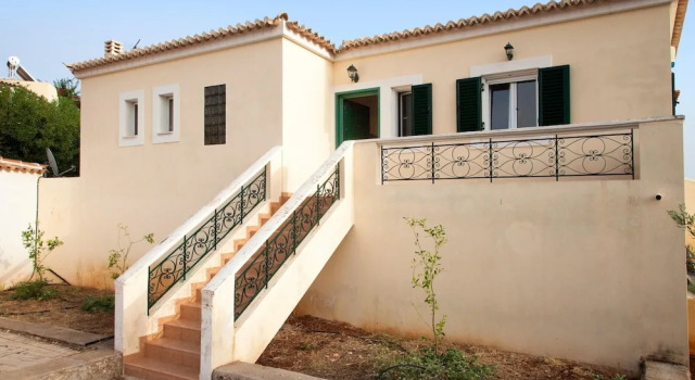 Villa With 4 Bedrooms in Porto Cheli, With Wonderful sea View, Private, Prenota Villa Hotel a Peloponneso con piscina, Piscina