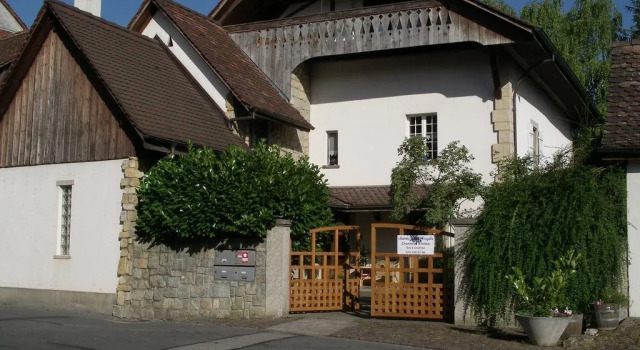 Hôtel Charme-chez-Brigitte, Reservar Hotel Corcelles-pres-Payerne Suíça